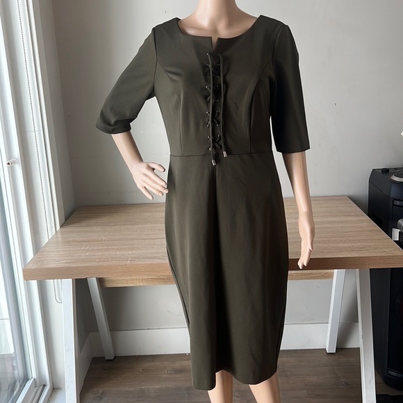 Olive Green Stretch 3/4 Sleeve Empire Sheath A-Line Dress Size medium - Picture 5 of 6